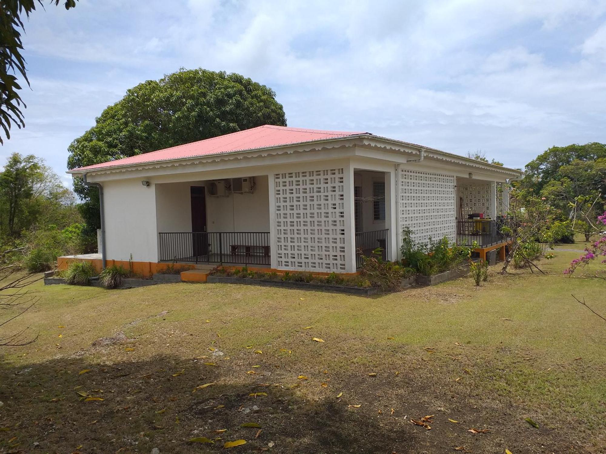 Kaz A Faup Villa Grand-Bourg  Buitenkant foto