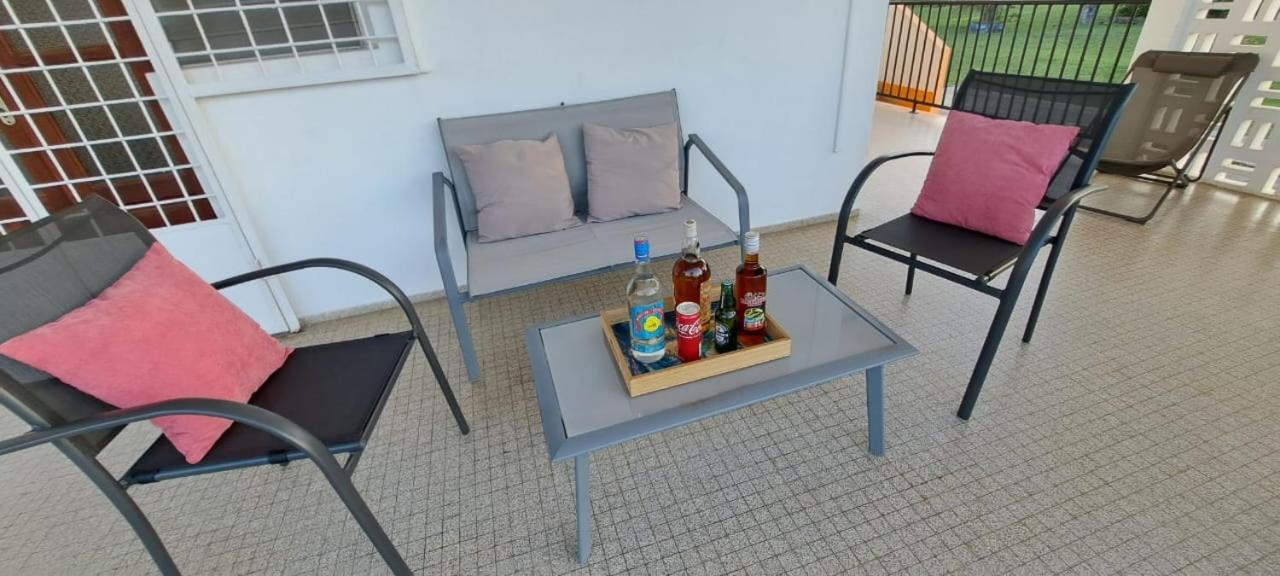 Kaz A Faup Villa Grand-Bourg  Buitenkant foto