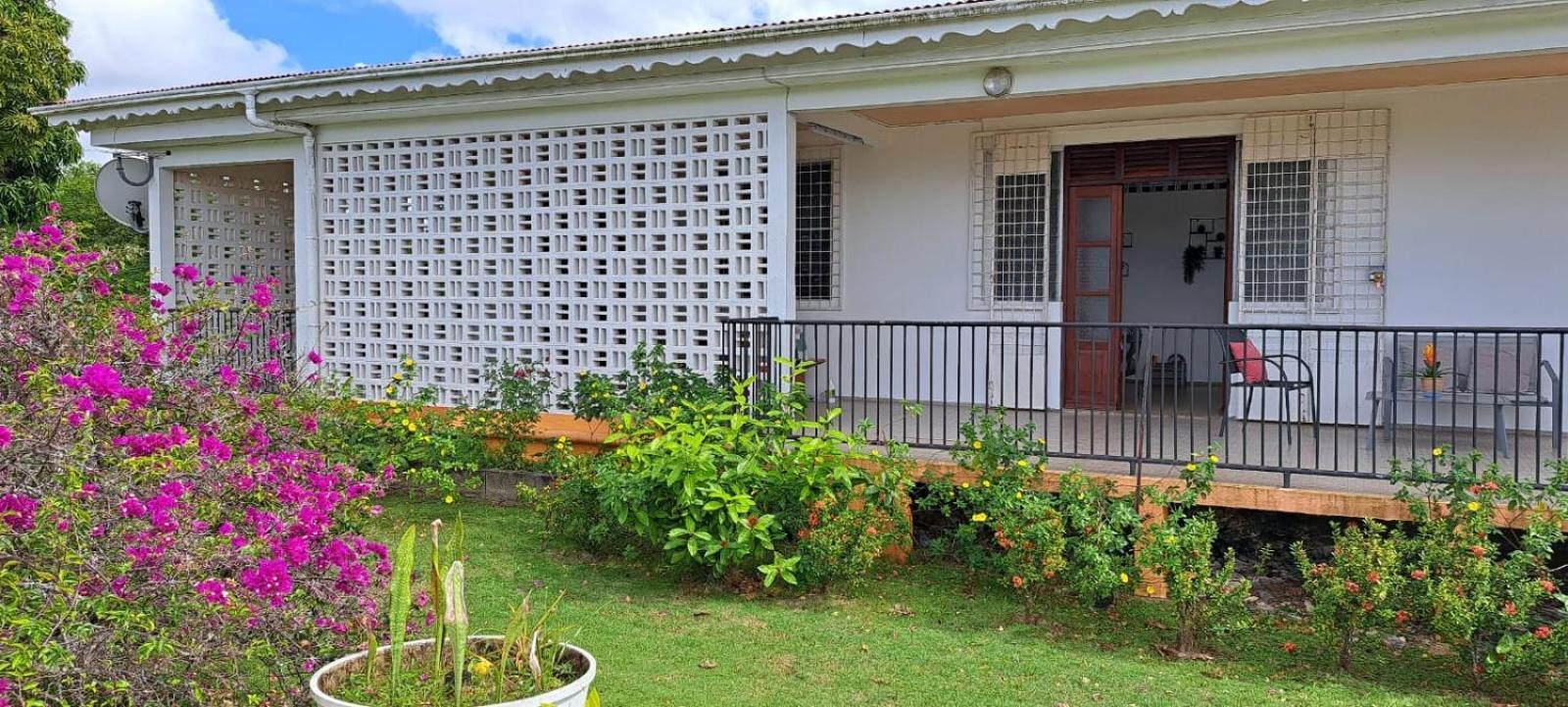 Kaz A Faup Villa Grand-Bourg  Buitenkant foto